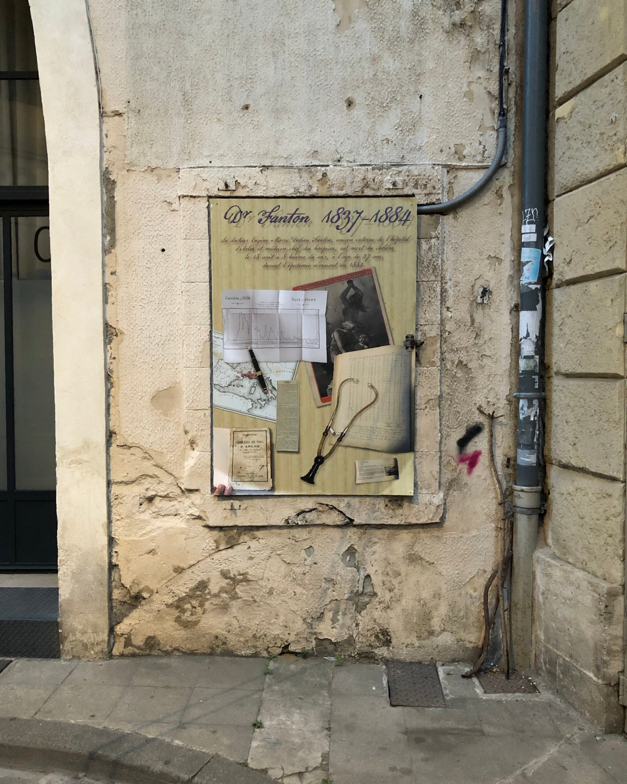 Van Gogh Arles Poster Install